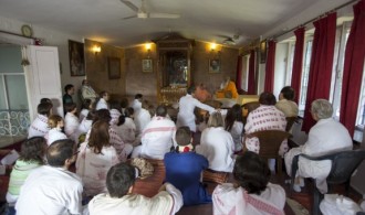 Satsang con H.H. Shivarudra Balayogi